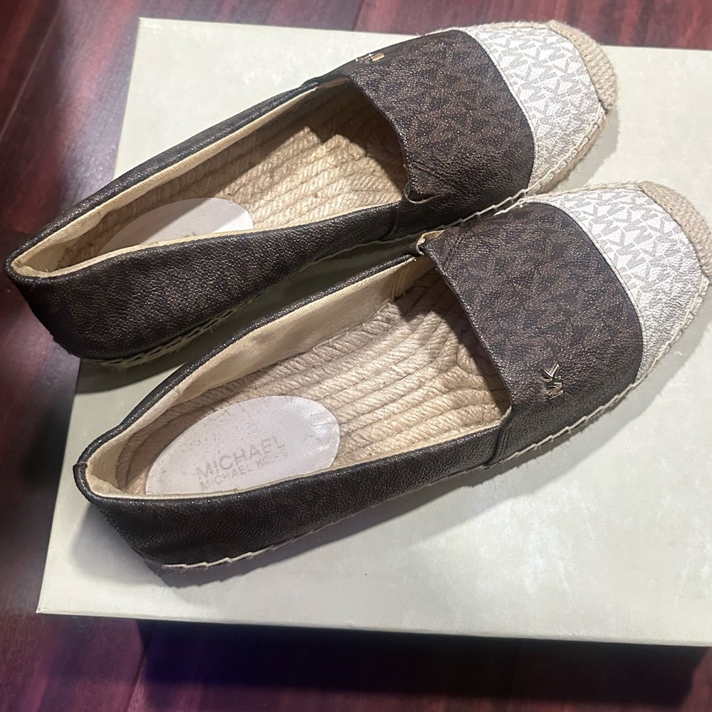 Michael Kors Tan and Cream Espadrilles